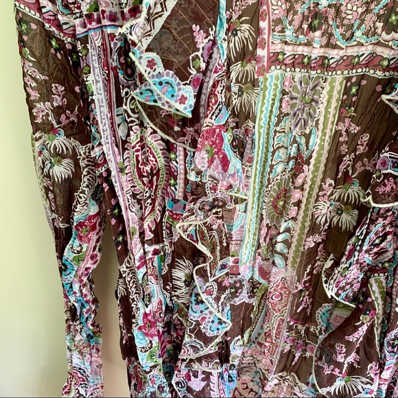 NWT Ruffled Button-down Blouse - Picture 3 of 3